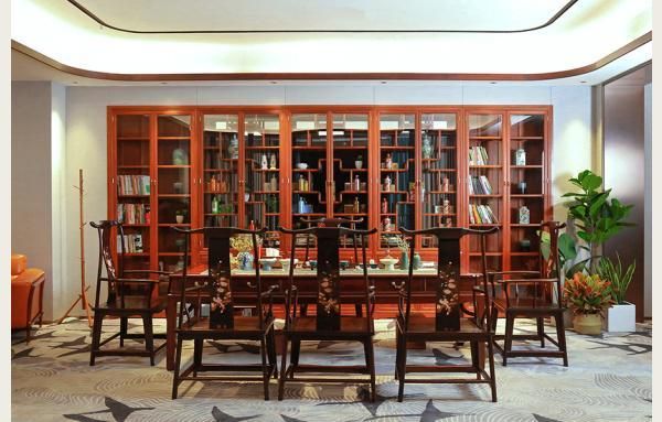 年年红金典红木家具