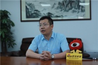 南京壁虎墻布膠董事長盛敏：斥巨資做實驗 用真心做產(chǎn)品