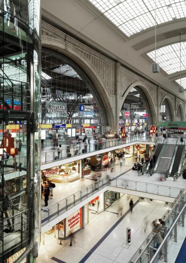 莱比锡火车总站商业综合体及地铁换乘城市通道