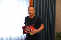 如魚得水消費(fèi)者董先生：售前體驗(yàn)到位 售后服務(wù)到家