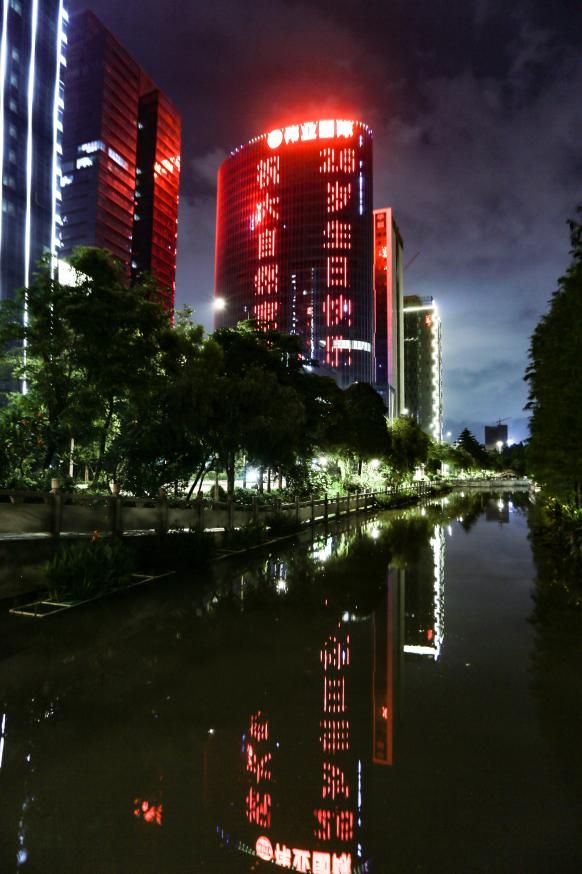“零醛智造 健康中国”大自然地板举办26周年超级盛典