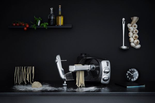 Ankarsrum奥斯汀厨师机，用家庭自制美食创造生活的意义