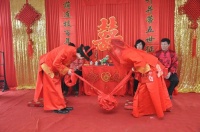 新婚拜堂简单主持词有哪些  简单的农村结婚拜堂词