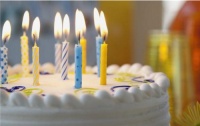 生日答谢语幽默短 朋友过生日送什么礼物好