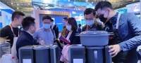 TOKIT厨几携AI多功能料理机亮相“上交会”，再现“未来厨房”