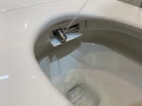 智能馬桶蓋深度體驗(yàn)報(bào)告：該買智能馬桶還是智能馬桶蓋？看完就懂