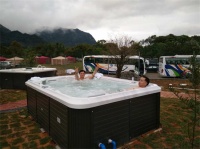 爱菲尔温泉泳池|民宿行业也内卷？突破瓶颈的途径从这里开始！