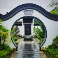 复杂与极简交织相融，云智星智造“高颜值”入户门