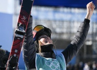 在投影仪上怎么看2022冬奥会直播？当贝NEW F3带你研究