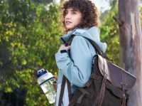 摩飞抢占露营新风口！新上便携榨汁桶，专为户外而设的私人鲜饮站