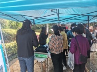 云智焕便民服务走进社区，为住户清洗空调净化空气