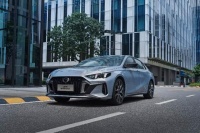 猛男也温柔，国民轻跑混动版影豹国庆开订