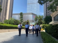 焦作华阳物业一行三十人参观正弘蓝堡湾