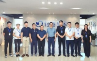 河南工學(xué)院領(lǐng)導(dǎo)蒞臨輕喜到家參觀交流
