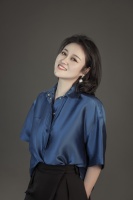 积羽建筑艺术：唐丽新用色彩和自然构建独特空间