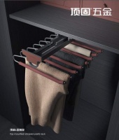 顶固梦系列顶装L型裤架，低调的奢华