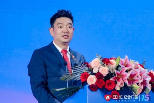 立志做高端門窗首選 億合門窗借千人慶典發(fā)布未來五年戰(zhàn)略