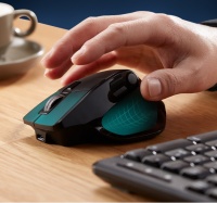 办公鼠标都这么卷了？山业屏显双模鼠标花了哪些心思