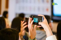 科创教育火遍全球，“黑板上做实验”却挫伤孩子兴趣，困境亟待打破