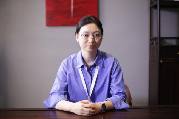 天坛家具商用事业部副经理杜娇娇