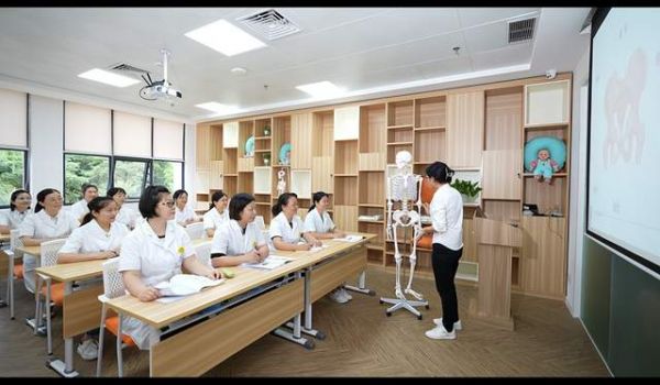 轻喜到家职业培训课堂