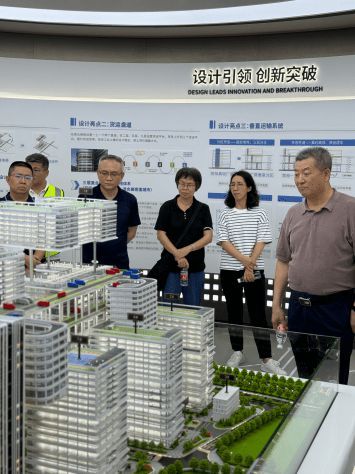 获广东省建筑安全协会点赞！联塑集团领创智能爬架引领建筑安全技术创新