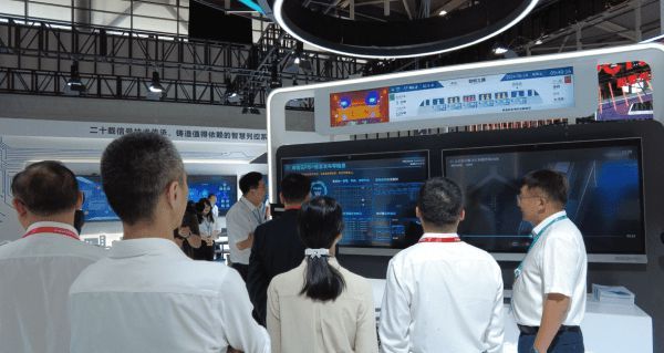 2024城軌展暨高峰論壇在寧開(kāi)幕 海信攜智慧軌交新技術(shù)重磅亮相