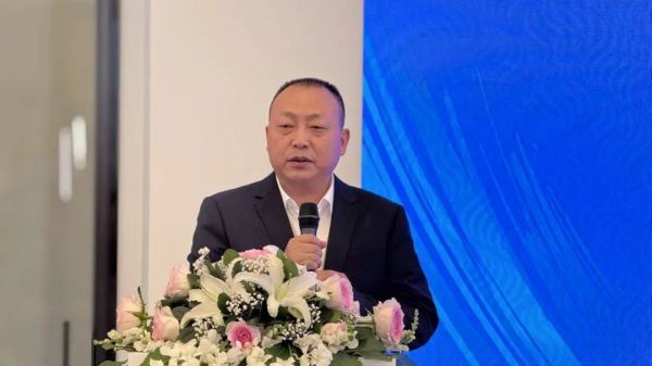 李作奇副會長照片