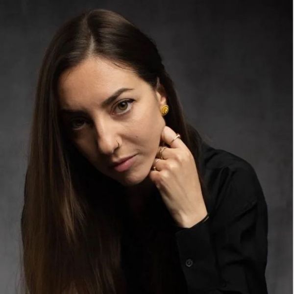 Jovana Zhang 圖片