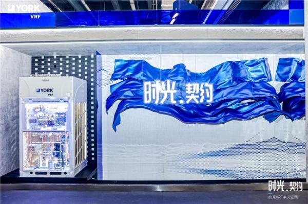 設(shè)計(jì)上海展入口機(jī)械裝置