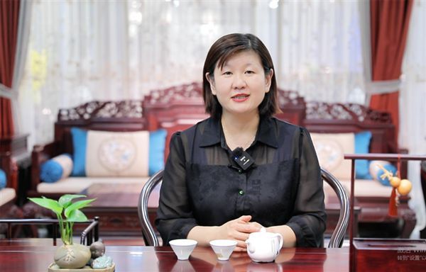 专访|巧夺天工红木陈树娟：揭秘高端红木“0压货”合伙人创富模式