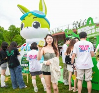 “兔寶寶×草莓音樂節(jié)：破圈聯(lián)動(dòng)，共筑青春品牌之聲”