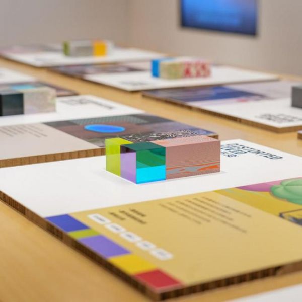 索尼设计中心展览现场材质簇展示