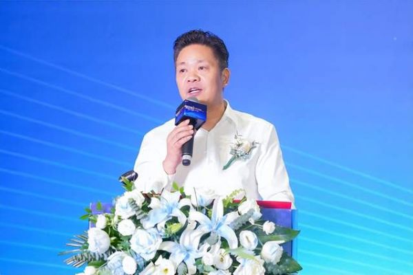 鄭長貴總經(jīng)理發(fā)言