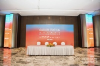 2025搜狐无界美学大赏丨HC28 BUFA波波球沙发荣获“臻选质感设计奖”