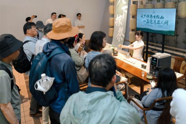 中国茶桌系列作品图片