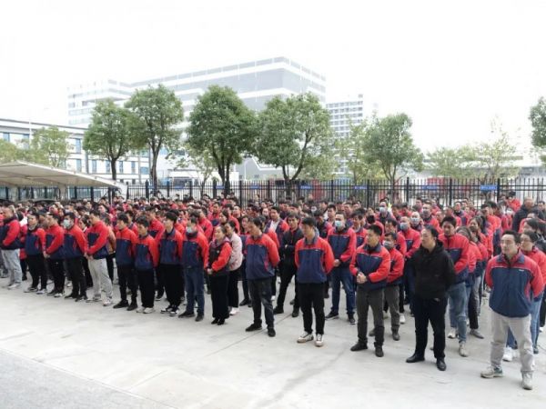 莱博顿卫浴优秀员工颁奖大会现场