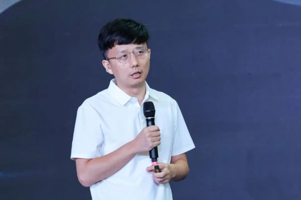 百得胜家居副总经理杨森杰