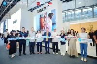 2025中國建博會“公裝設計行”探展TATA木門：場景革命與靜音科技的深度碰撞
