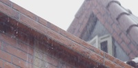 臺(tái)風(fēng)天，外墻漏水滲水頻“破防”？