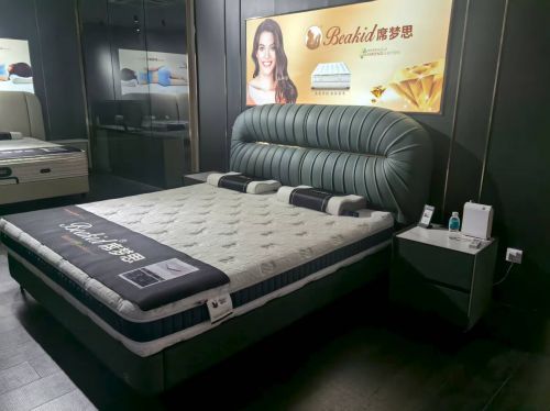 Simmons Beautyrest Black KD Series Mattress