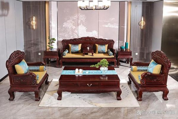 中國(guó)紅木家具十大排名揭曉！誰(shuí)領(lǐng)跑收藏與工藝巔峰？