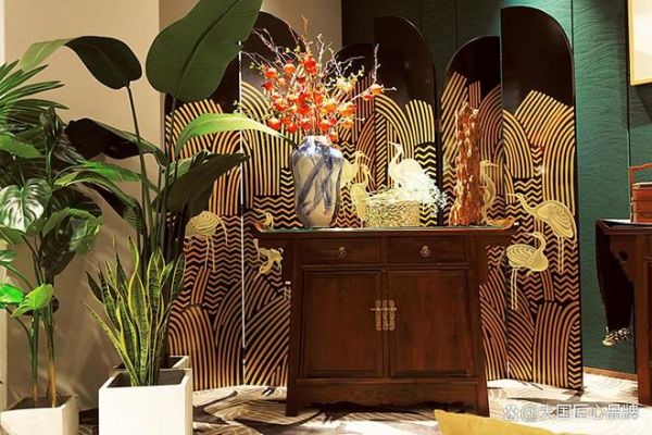 李忠信红木品牌展示