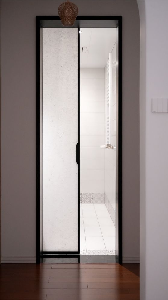 ZMKM Zaozi Glass Single-Panel Swing Door