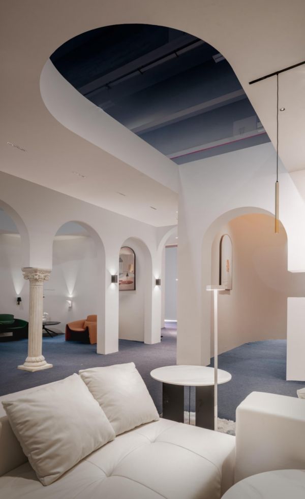 ALPHALUCE Lighting Product