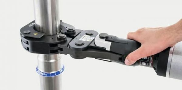 Single card clamp connection technology
