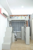 蜗居秒变「一房一厅」！澳门家俬建材博览惊现「空间魔法」，一张床解决居住痛点