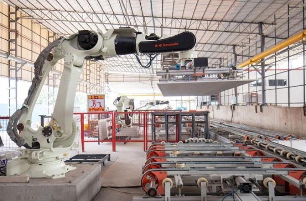 秦皇达陶瓷臻丝绒瓷砖树立标杆