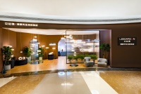 立达信首店启幕，健康光生活体验新纪元