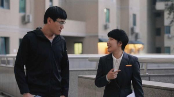 我爱我家业主经纪人勘雪迎